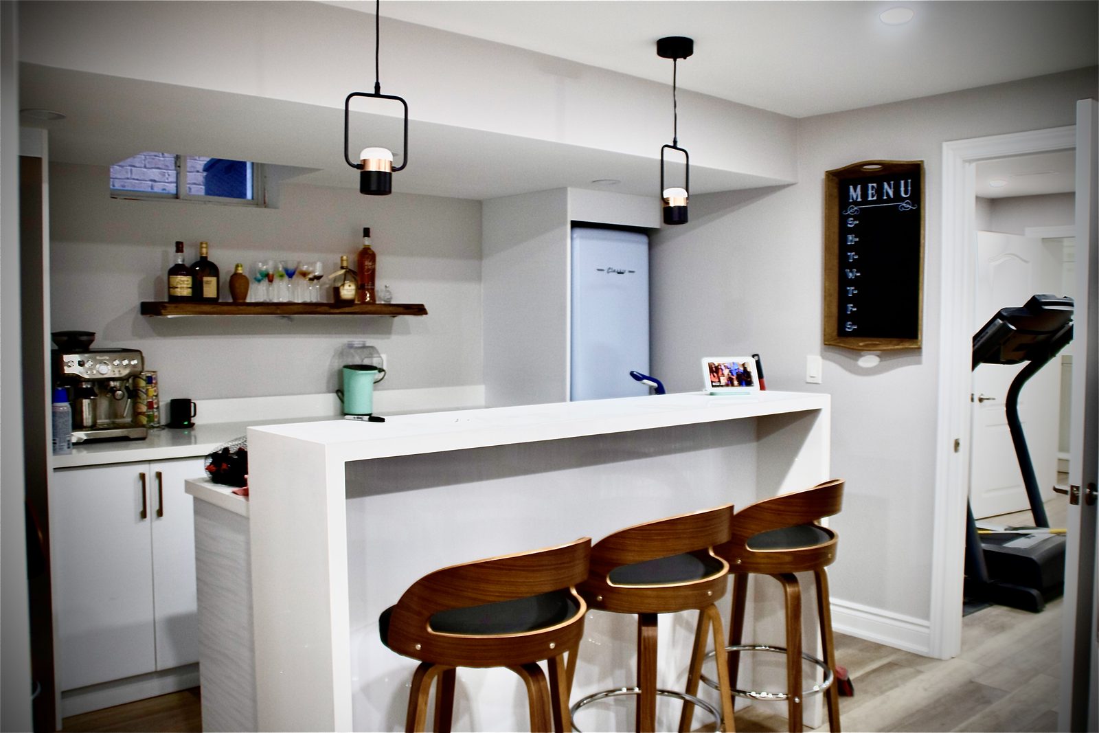 Custom home bar and entertaining space